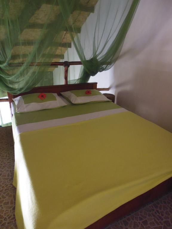 Casa De France Inn *